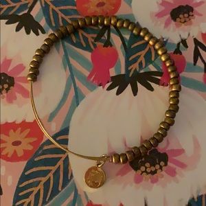 ‼️NEW Gold beaded Alex and Ani bracelet ‼️